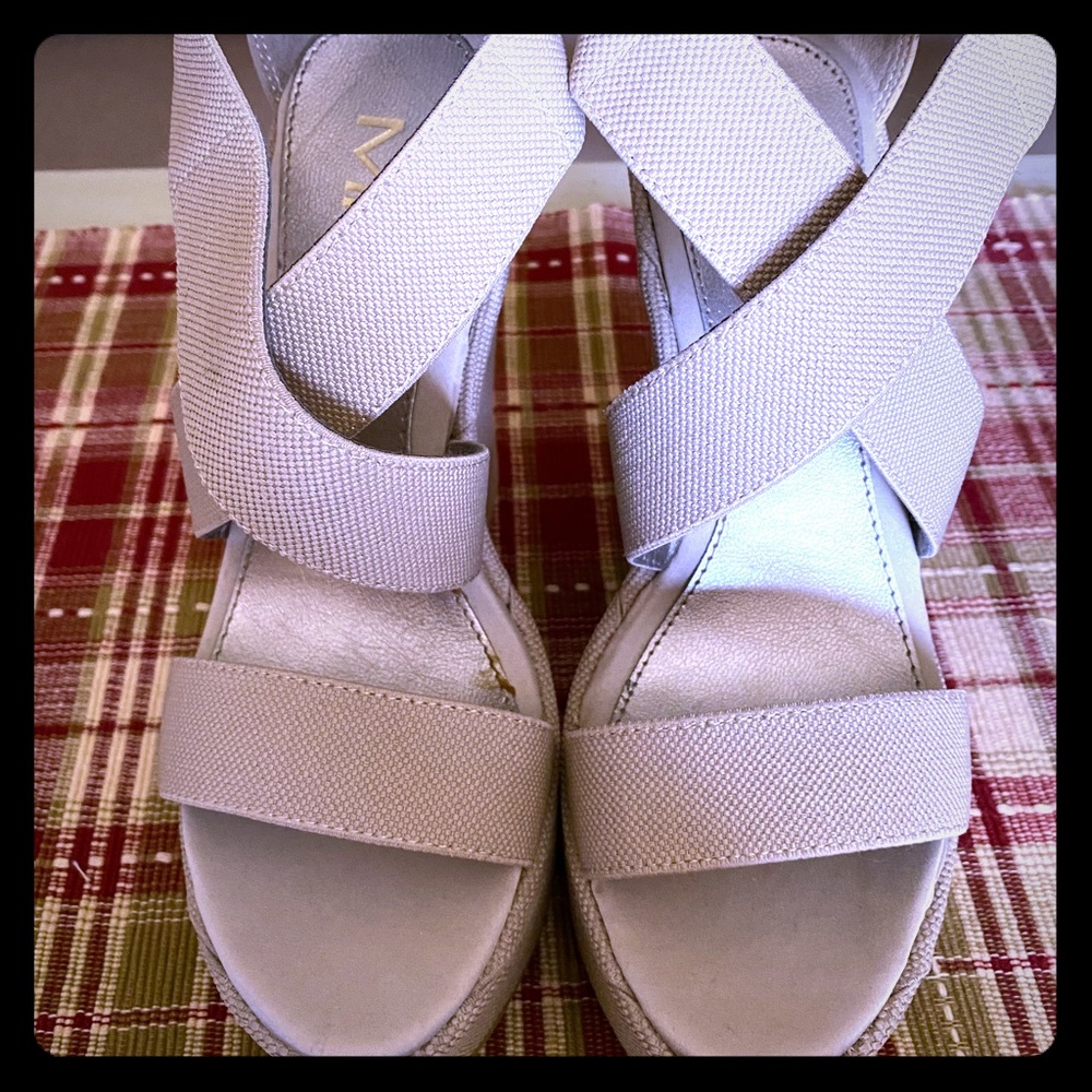 MIA Beige- oatmeal color wedge size 7